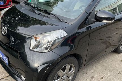 Toyota IQ 79.000 km 7.490 € Dreieich 63303