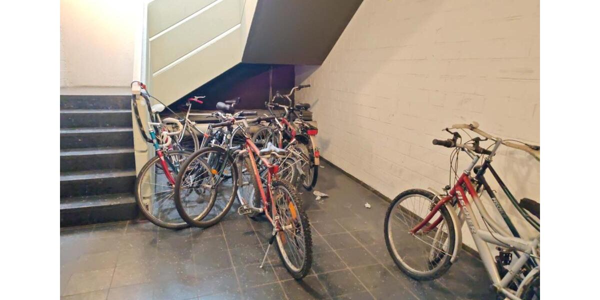 Etagenwohnung Frankfurt am Main Niederrad - 1.5 Zimmer, 45 m&sup2;, 765&euro; | Angebot:26406648