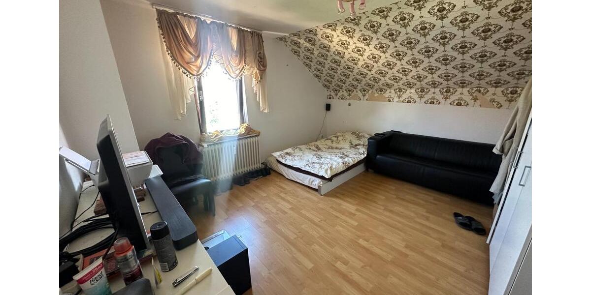 2 Zimmer in 2er WG möbliert zu vermieten befristet 2 zimmer