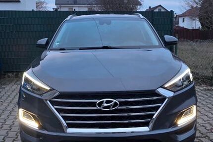 Hyundai TUCSON 160.000 km 15.500 &euro; Bürstadt 68642