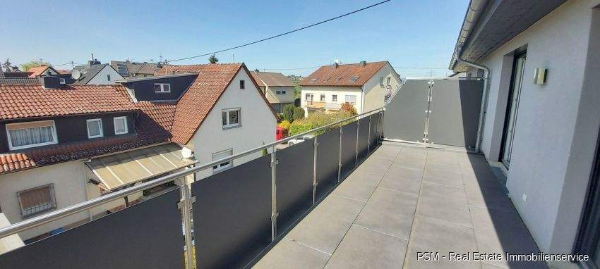 Reihenmittelhaus Flörsheim / Weilbach Weilbach - 6 Zimmer, 221 m&sup2;, 2.800&euro; | Angebot:25678837