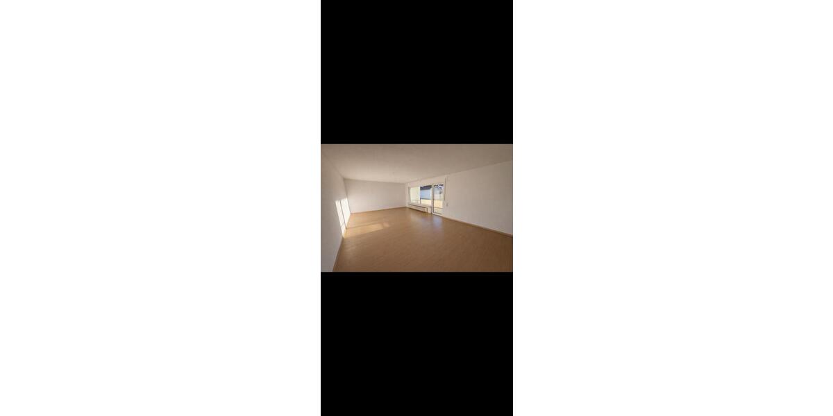Etagenwohnung Trebur - 3 Zimmer, 114 m&sup2;, 1.550&euro; | Angebot:25936574