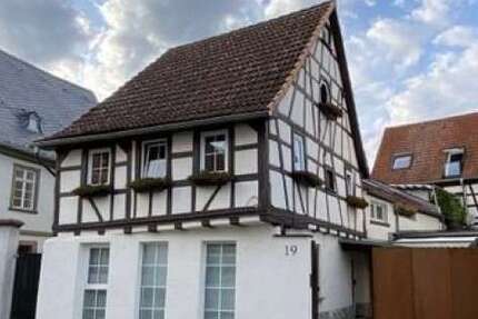 Wohnung zum Mieten in Hochheim 1.700 € 160 m² 4 zimmer