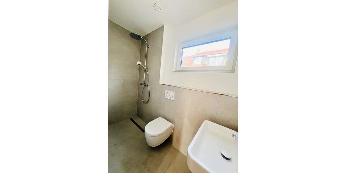 Reihenmittelhaus Mainz Weisenau - 5 Zimmer, 109 m&sup2;, 720.000&euro; | Angebot:24977089