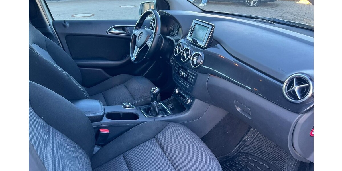 Mercedes-Benz b180 199.600 km 9.000 &euro; Heusenstamm 63150