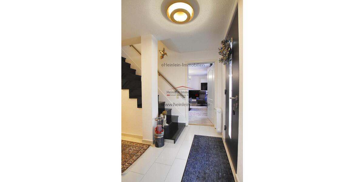 5-6 ZKB* Familie* EBK* 1x tgl.Wannenbad1x tgl..Duschbad* KFZ-Stellpl.* Pfungstadt-Hahn - Einfamilienhaus Pfungstadt / Hahn Hahn | Angebot:25355378