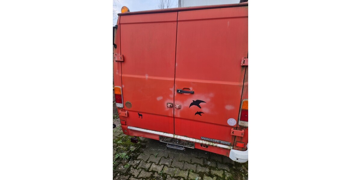 Mercedes-Benz 308 54.034 km 6.000 &euro; Groß-Umstadt 64823