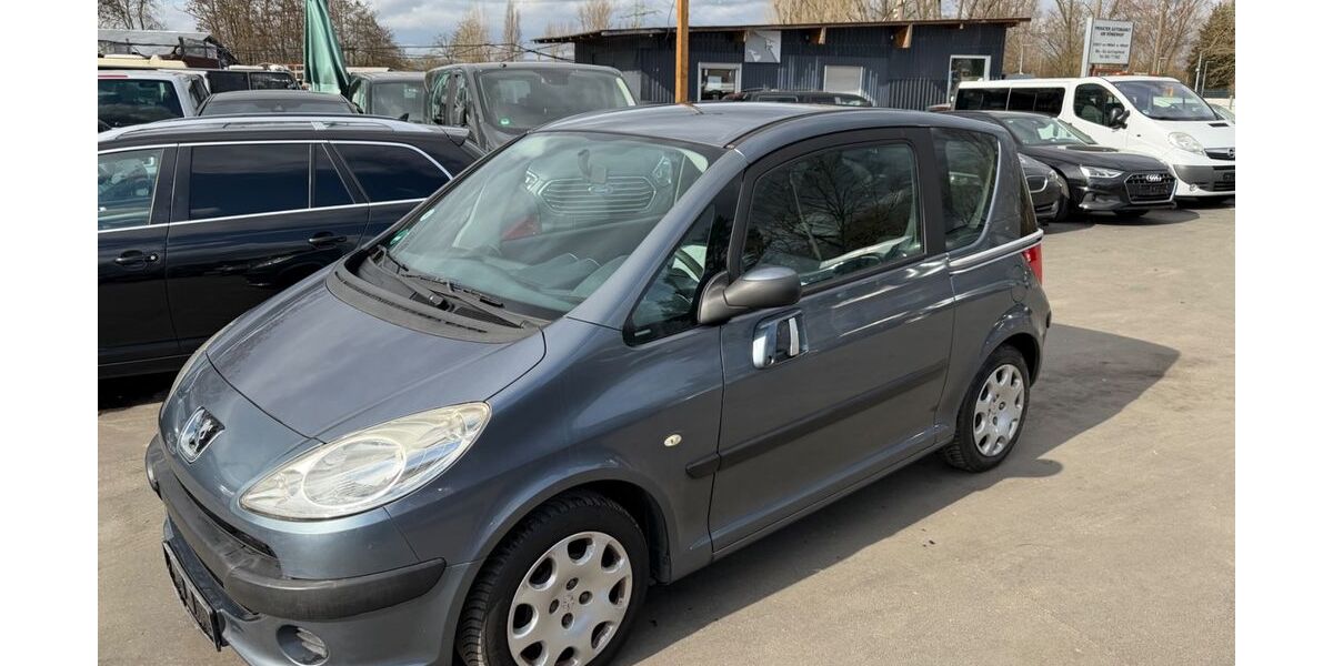Peugeot 1007 180.000 km 1.999 &euro; Frankfurt am Main 60486