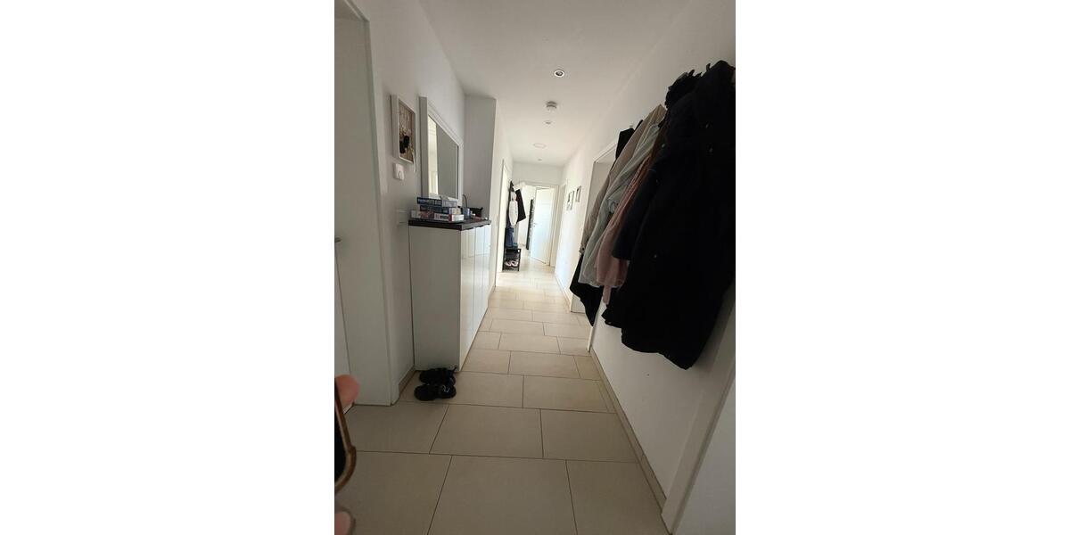 Erdgeschoßwohnung Büttelborn - 4 Zimmer, 89 m&sup2;, 1.500&euro; | Angebot:26349875