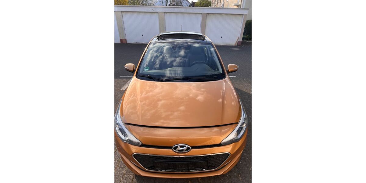 Hyundai i20 84.851 km 9.500 &euro; Liederbach 65835