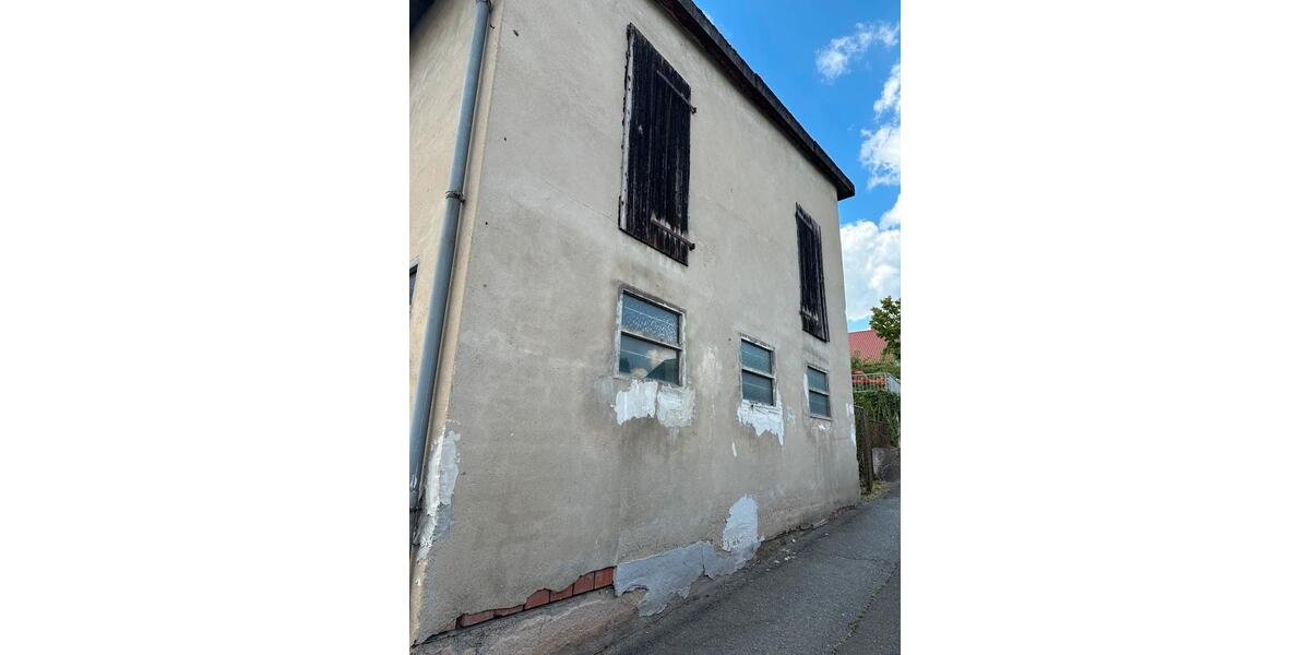 Bauernhaus, Landhaus Ober-Ramstadt Ramstadt - 9 Zimmer, 210 m&sup2;, 450.000&euro; | Angebot:26237800