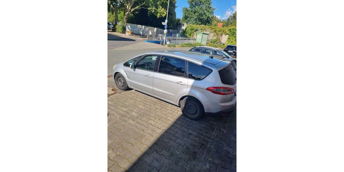 Ford S-Max 345.600 km 3.100 &euro; Frankfurt am Main 60316