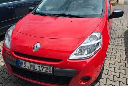 Renault Clio 132.500 km 2.600 &euro; Heppenheim 64646