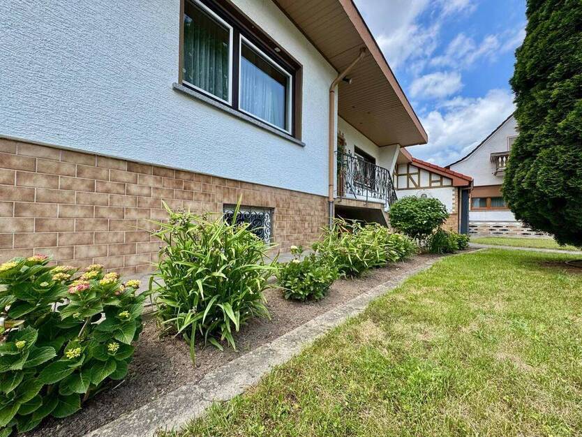 Solides, teils modernisiertes Zweifamilienhaus in gesuchter, ruhiger Lage von Münster