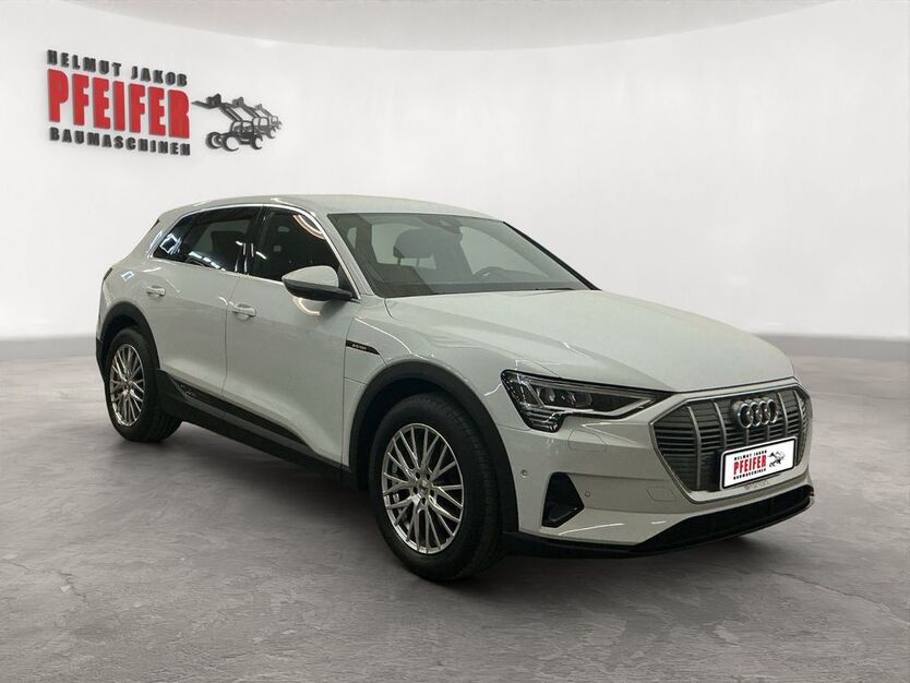 Audi e-tron 51.000 km 28.800 € FÜRTH ( HESSEN ) 64658