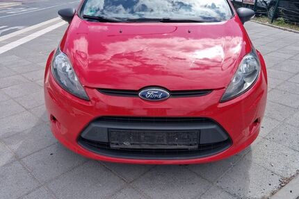 Ford Fiesta 84.000 km 1.990 &euro; Frankfurt 60486