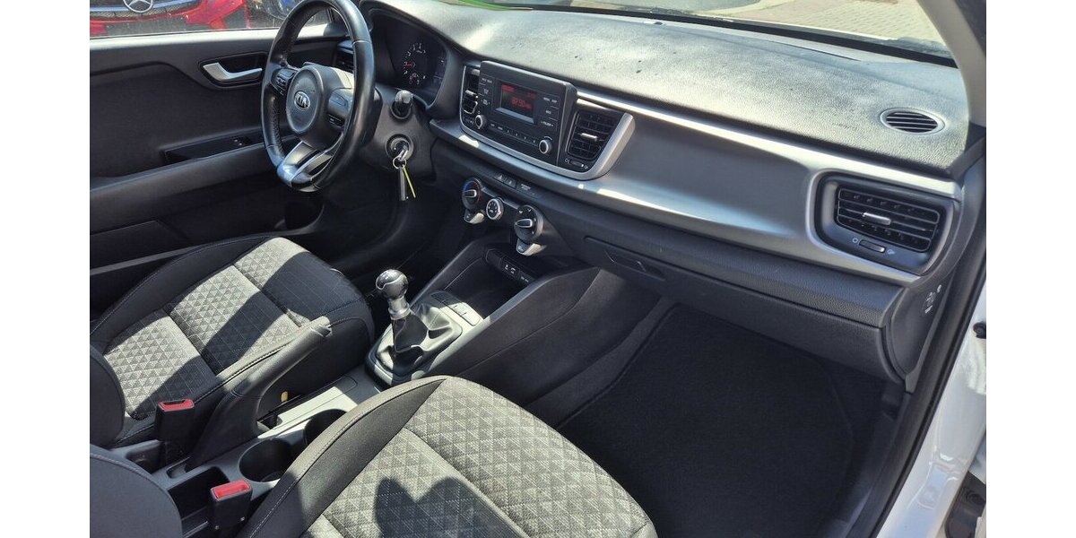 Kia Rio 1,2l Attract Klima 94.361 km 7.990 &euro; Rodgau 63110