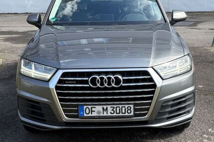 Audi Q7 188.702 km 24.400 &euro; Offenbach am Main 63067