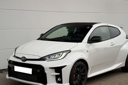 Toyota Yaris 51.081 km 31.900 &euro; Groß-Umstadt 64823