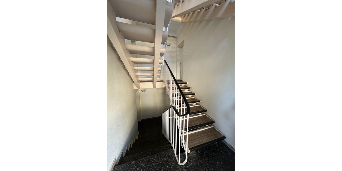 Eigennutzung oder Kapitalanlage! 4-Zimmer-Wohnung mit Loggia in Langen - Etagenwohnung Langen | Angebot:27225232