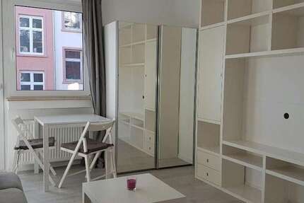 Wohnung zum Mieten in Frankfurt am Main 600 € 27.5 m² 1.5 zimmer