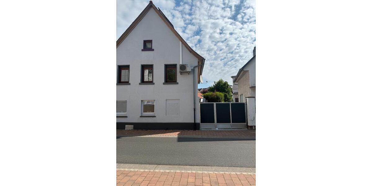 Mehrfamilienhaus, Wohnhaus Pfungstadt - 7 Zimmer, 180 m&sup2;, 395.000&euro; | Angebot:27098035