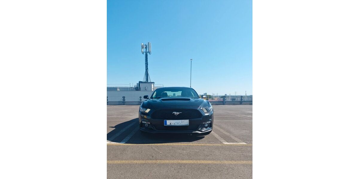 Ford Mustang 77.500 km 21.599 € Frankfurt am Main 65931