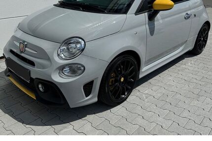 Abarth 595C 28.800 km 24.890 &euro; Bensheim 64625