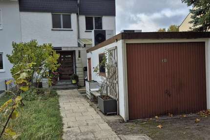 Haus zum Kaufen in Dreieich 840.000 € 180 m² 6.5 zimmer