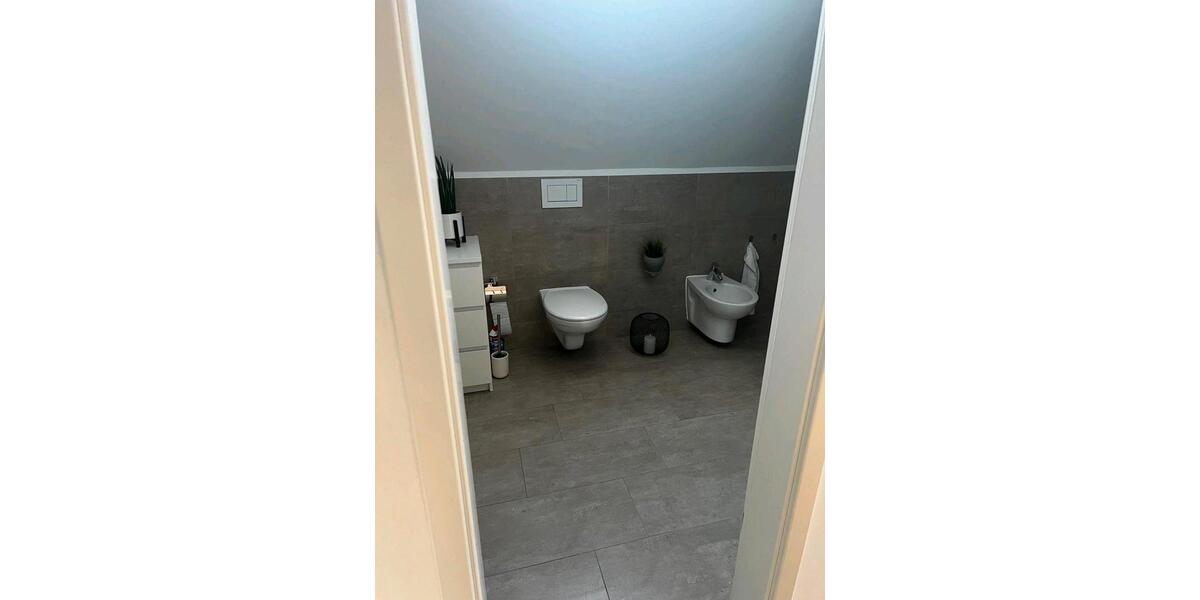 Einfamilienhaus Babenhausen - 4 Zimmer, 120 m&sup2;, 1.500&euro; | Angebot:24980996