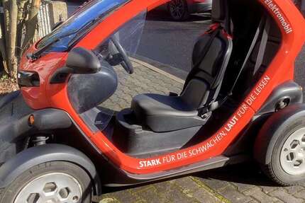 Renault Twizy 31.300 km 2.950 &euro; Frankfurt am Main, Stadt 60435