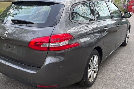Peugeot 308 179.335 km 6.843 &euro; Frankfurt am Main 60389