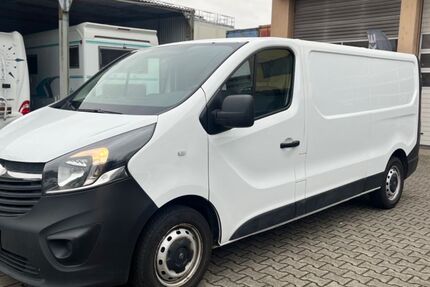 Opel Vivaro 240.000 km 7.990 &euro; Frankfurt am Main 65933