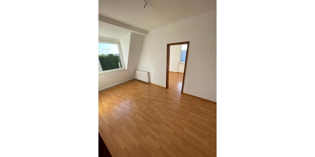 Dachgeschoßwohnung Offenbach am Main - 3 Zimmer, 58 m&sup2;, 695&euro; | Angebot:25364866