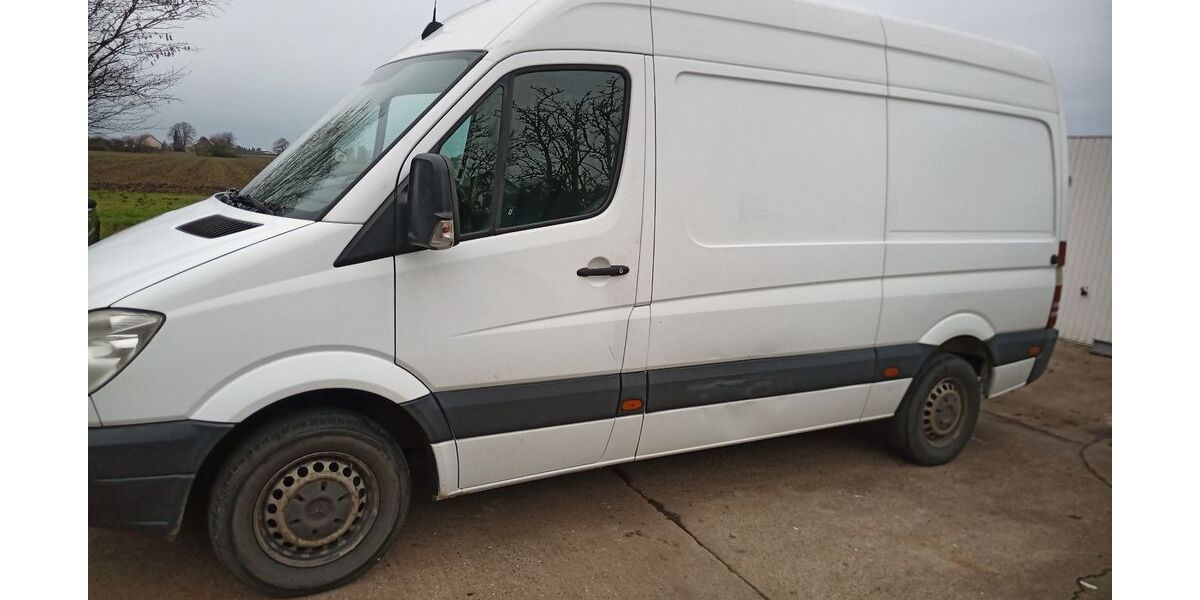 Mercedes-Benz Sprinter 186.000 km 8.500 &euro; Pfungstadt 64319