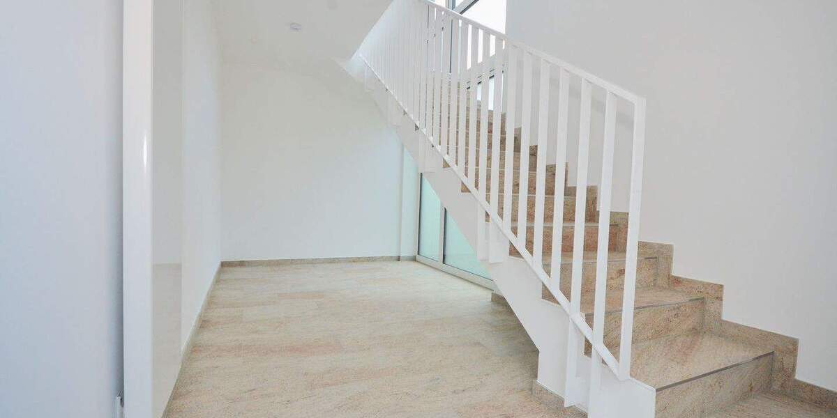 Mehrfamilienhaus, Wohnhaus Neu-Isenburg Isenburg - 5 Zimmer, 173 m&sup2;, 2.550&euro; | Angebot:25780141