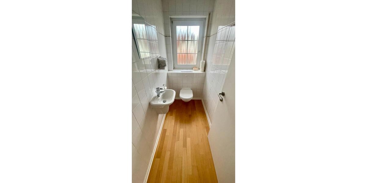 Dachgeschoßwohnung Langen (Hessen) - 3 Zimmer, 110 m&sup2;, 1.530&euro; | Angebot:25570232