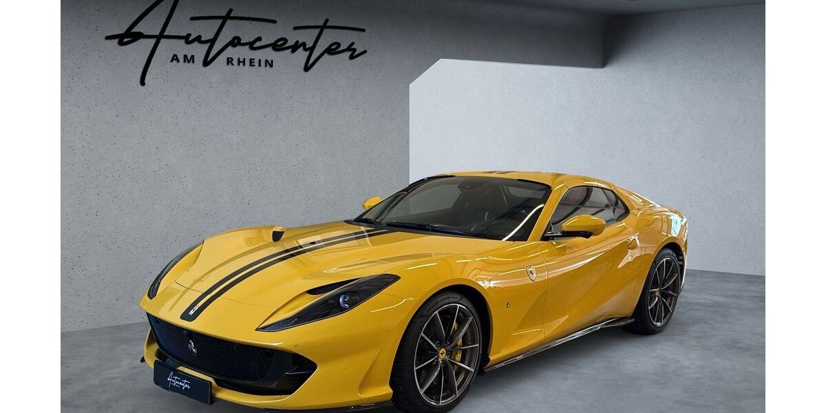 Ferrari 812 4.362 km 450.000 &euro; Lörzweiler 55296
