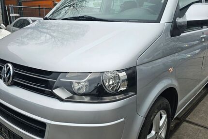 VW T5 Transporter 262.000 km 11.999 &euro; Hattersheim 65795