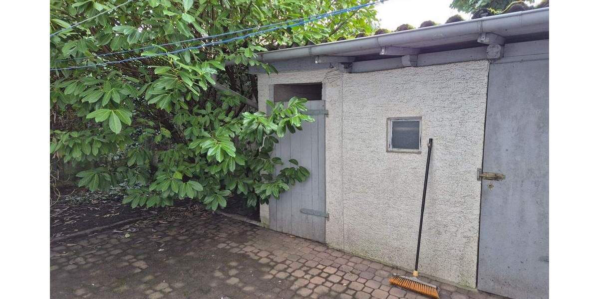 Einfamilienhaus Egelsbach - 6 Zimmer, 130 m&sup2;, 420.000&euro; | Angebot:24966397