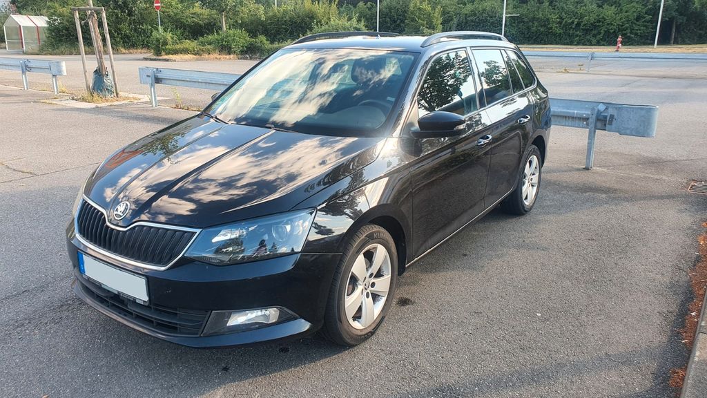 Skoda Fabia 156.500 km 7.499 &euro; Langen 63225