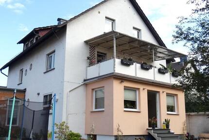*** Gemütliche 3-Zimmer-DG-Wohnung *** in Seligenstadt 3 zimmer
