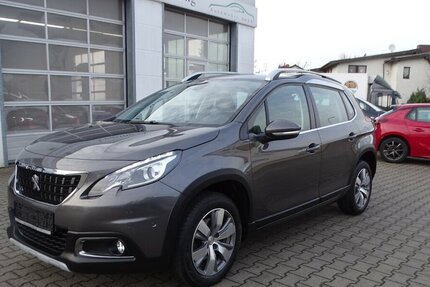 Peugeot 2008 1,2l Allure Einparkhilfe vorne + hinten, Klim 76.200 km 10.990 &euro; Rodgau 63110