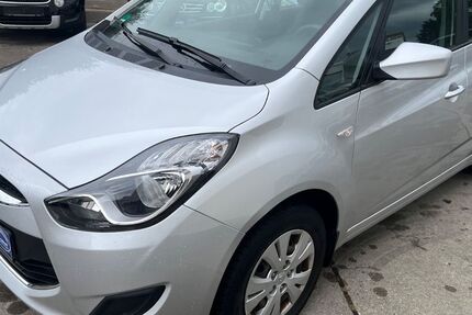 Hyundai ix20 90.000 km 7.990 &euro; Dreieich 63303