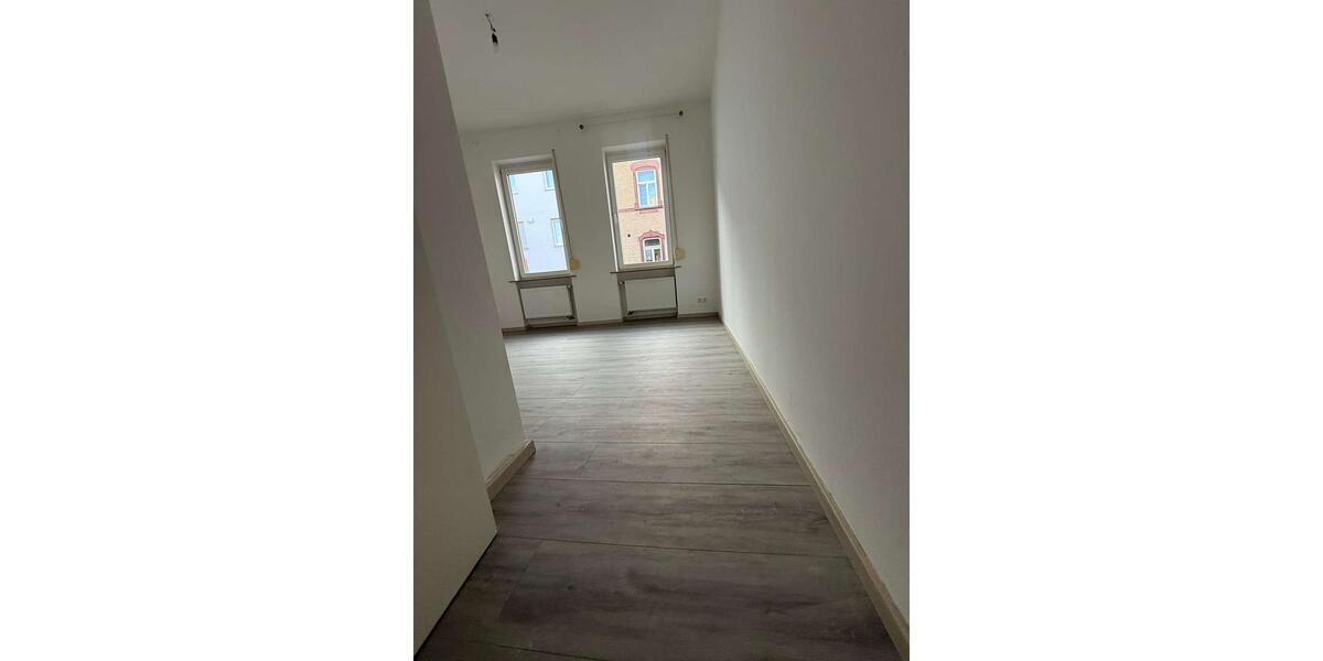 Etagenwohnung Offenbach am Main Bürgel - 4 Zimmer, 100 m&sup2;, 1.200&euro; | Angebot:24980378
