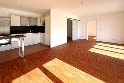 Heusenstamm: Einziehen und wohlfühlen! Lichtdurchflutete 2-Zimmer-Wohnung mit Balkon! - Wohnung Heusenstamm | Angebot:25509757