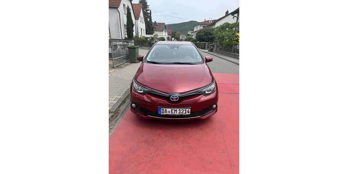 Toyota Auris 84.000 km 14.400 &euro; Seeheim-Jugenheim 64342