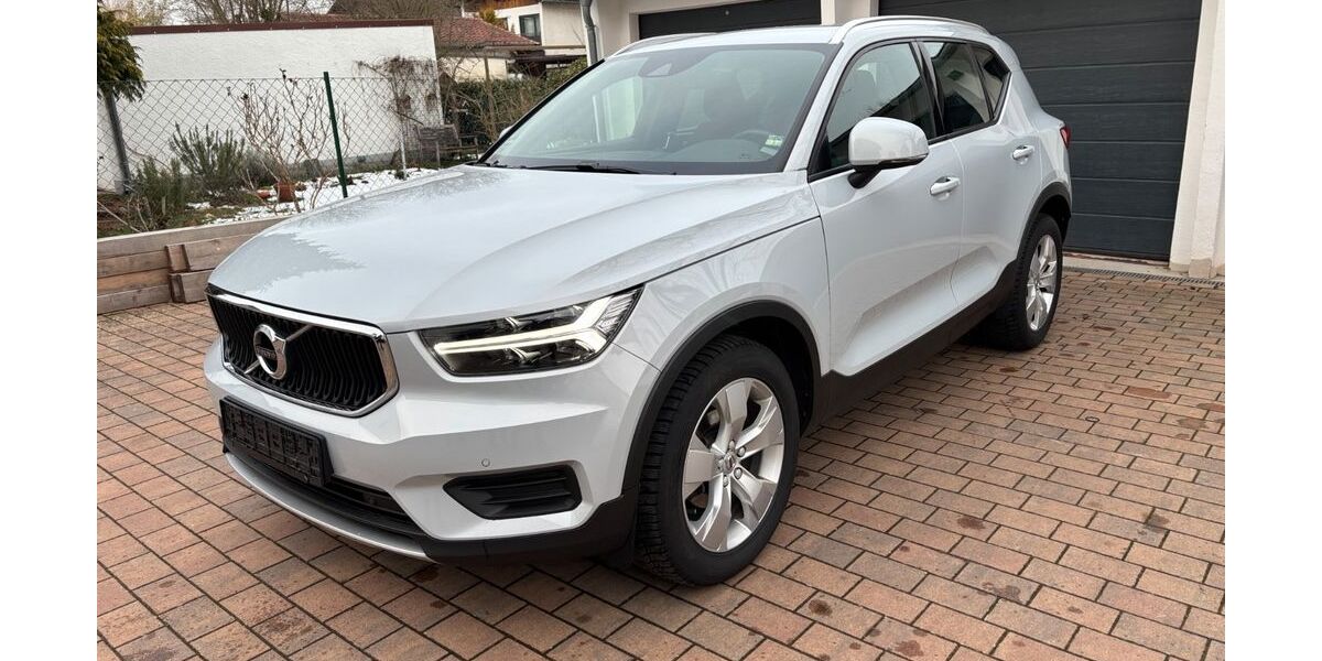 Volvo XC40 252.550 km 14.080 &euro; Rüsselsheim am Main 65428
