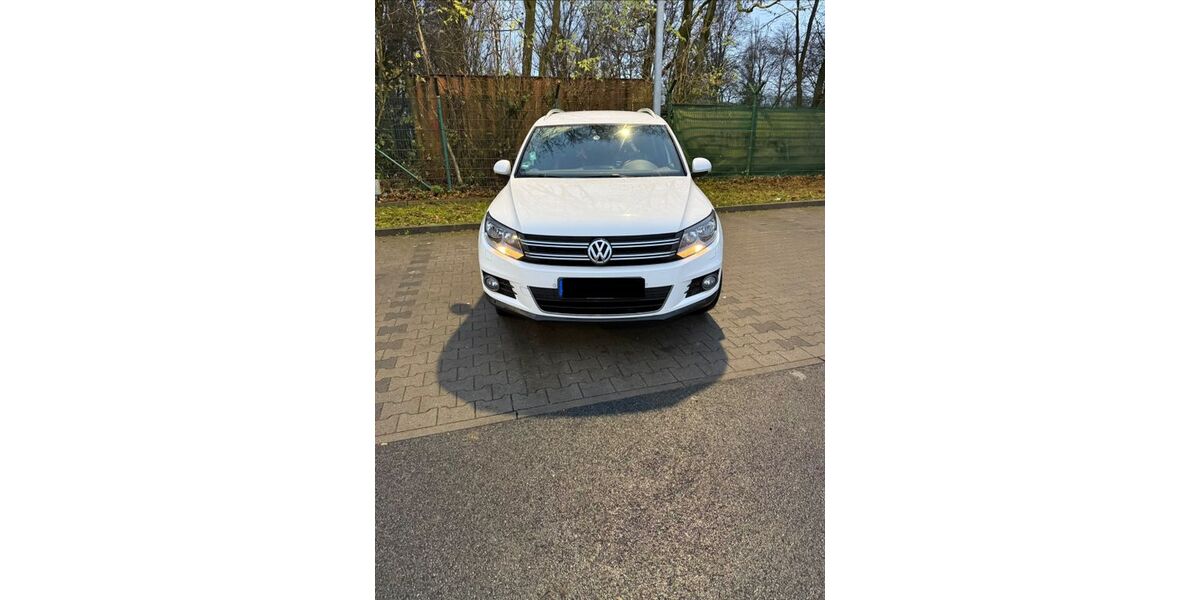 VW Tiguan 76.800 km 10.500 € Kriftel 65830