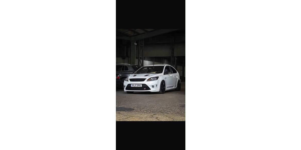 Ford Focus 99.000 km 15.000 &euro; Rüsselsheim 65428